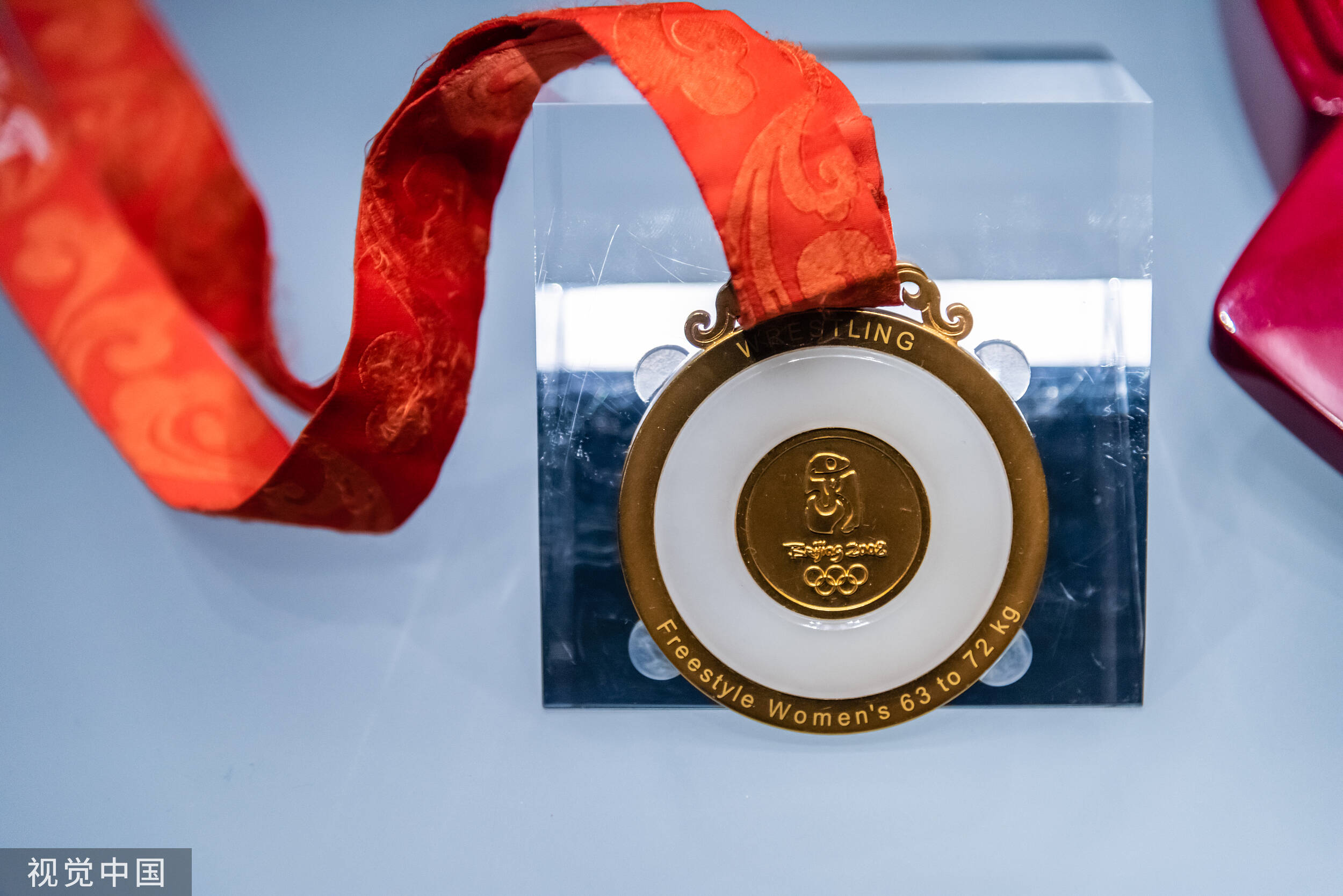 奥运小知识丨奥运金牌熊猫体育平台是纯金的吗？一起来了解(图2)