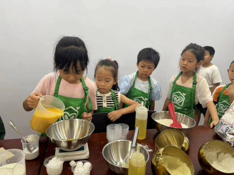 熊猫体育官网体育场街道盛世园社区:园园小课堂 为孩子们成长助力(图2) 熊猫体育官网体育场街道盛世园社区:园园小课堂 为孩子们成长助力(图2)