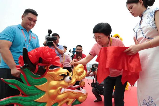 熊猫体育官网“城投·国资杯”六安市第十届龙舟赛开赛在即这些赛龙舟小知识你知道多少?(图7) 熊猫体育官网“城投·国资杯”六安市第十届龙舟赛开赛在即这些赛龙舟小知识你知道多少?(图7)