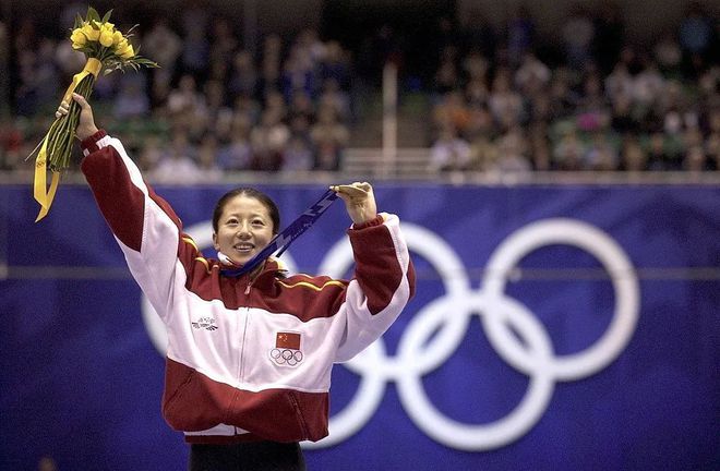 全国政协委员杨扬：正确认识体育价值 促进孩子全方位健康成长熊猫体育(图1)