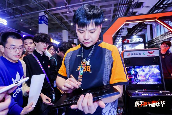 对话中国格熊猫体育平台斗游戏GOAT“小孩”：下一站奥运会电竞冠军(图3)