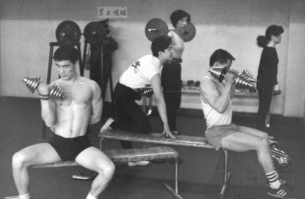 致敬“中国红”！以体育的名义——回首新中国体育75载来时路熊猫平台(图8)