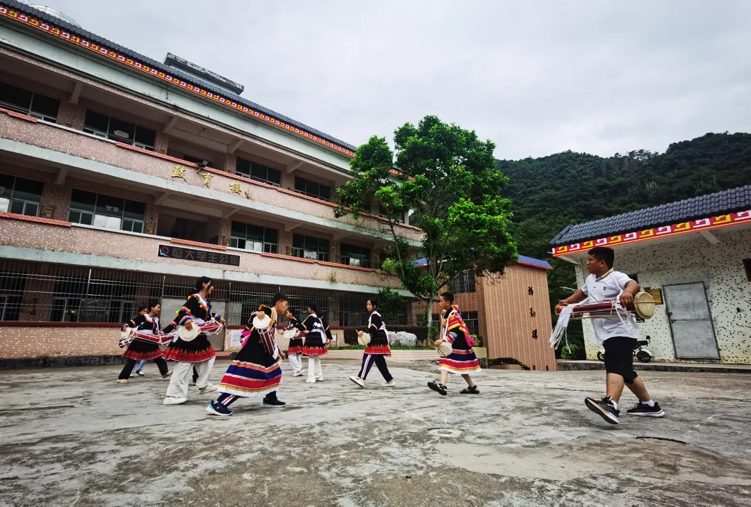 熊猫体育平台让更多孩子跑起来！明天邀您共赴一场体育盛会(图6)